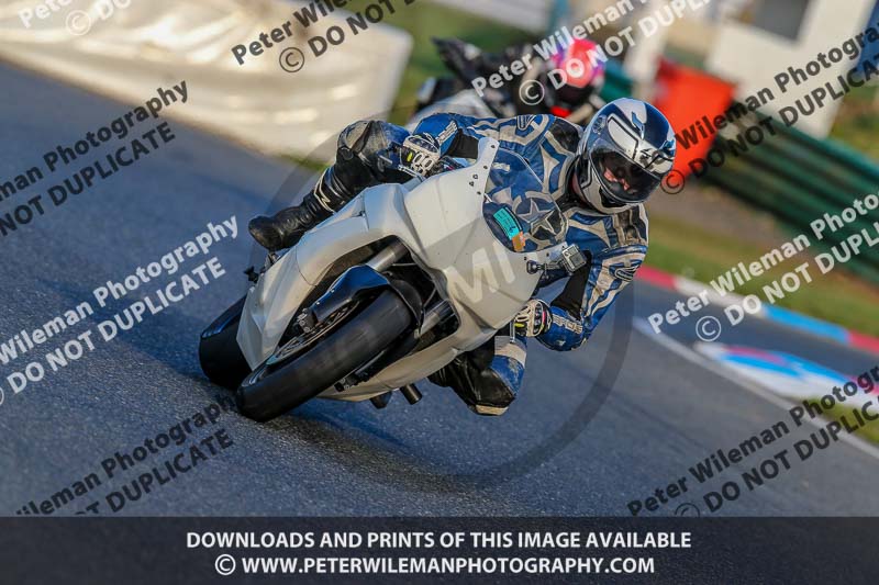 PJM Wedding Photography;enduro digital images;event digital images;eventdigitalimages;mallory park;mallory park photographs;mallory park trackday;mallory park trackday photographs;no limits trackdays;peter wileman photography;racing digital images;trackday digital images;trackday photos